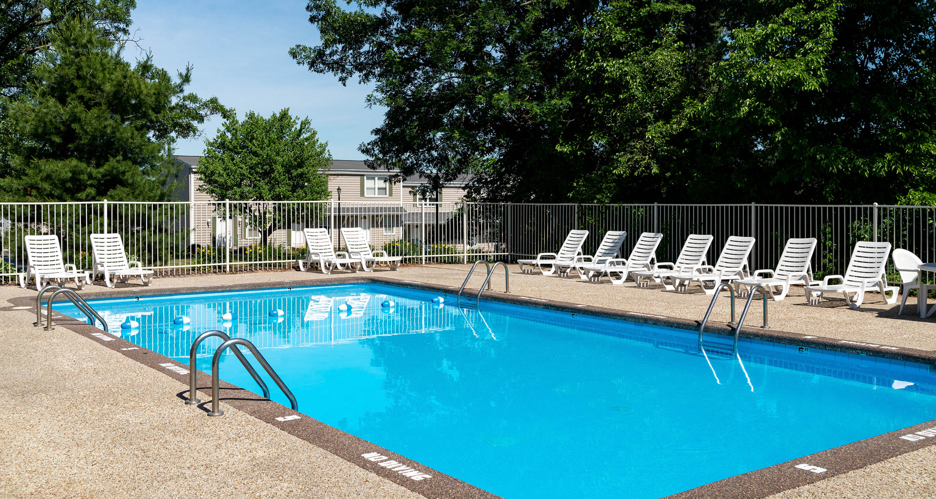 Rolling Pines Apartments in Grand Rapids, MI